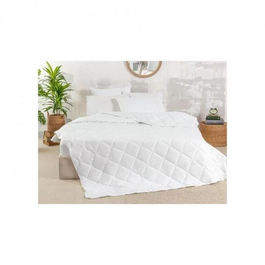https://cdn.madamecocolebanon.com/www.madamecocolebanon.com/public/data/products_gallery/65f3221c1201a.webp