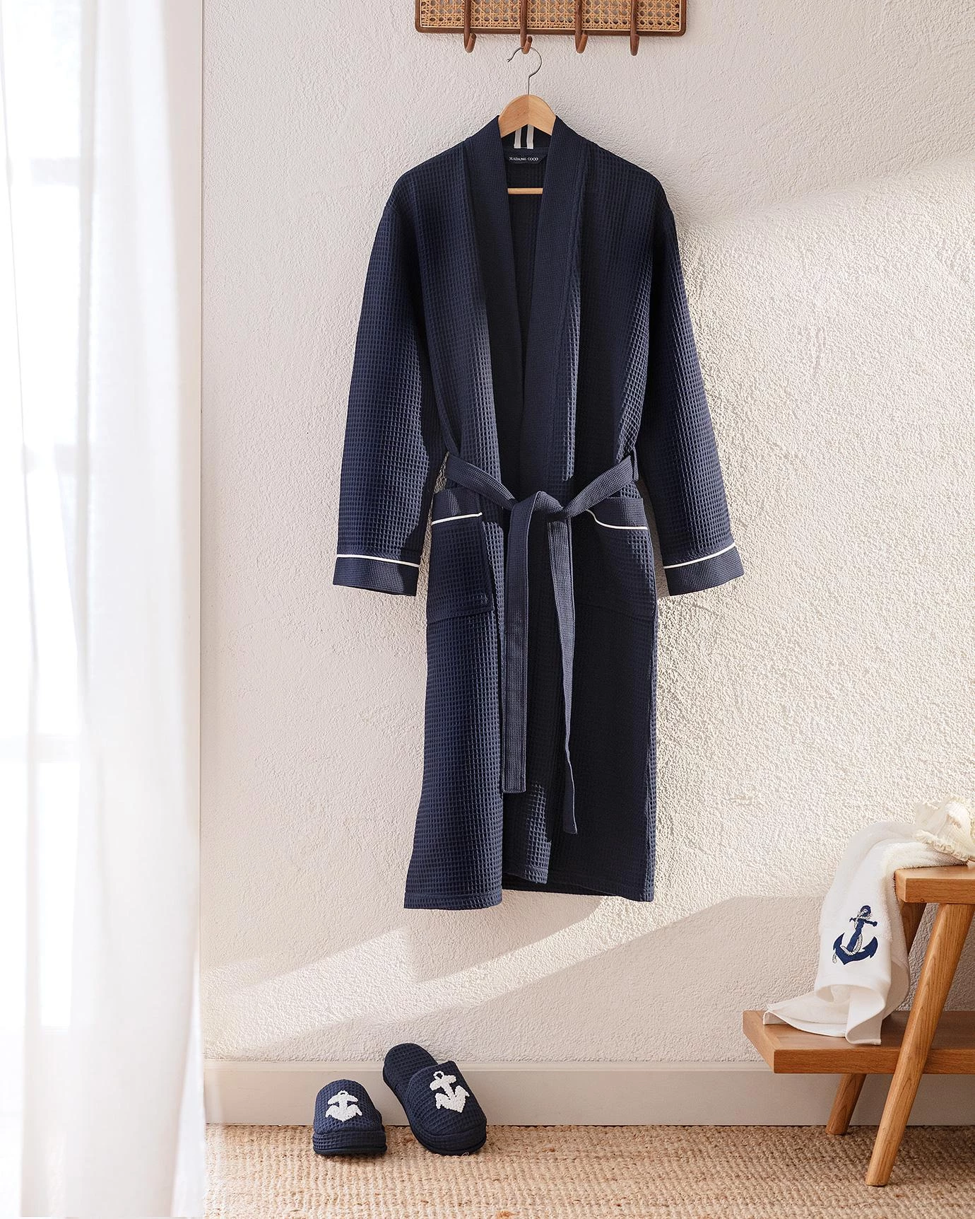 https://cdn.madamecocolebanon.com/www.madamecocolebanon.com/public/data/products_gallery/67065fd8923d3.webp