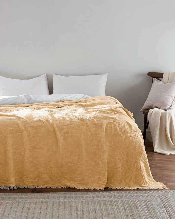 https://cdn.madamecocolebanon.com/www.madamecocolebanon.com/public/data/products_gallery/67e262389ba41.webp