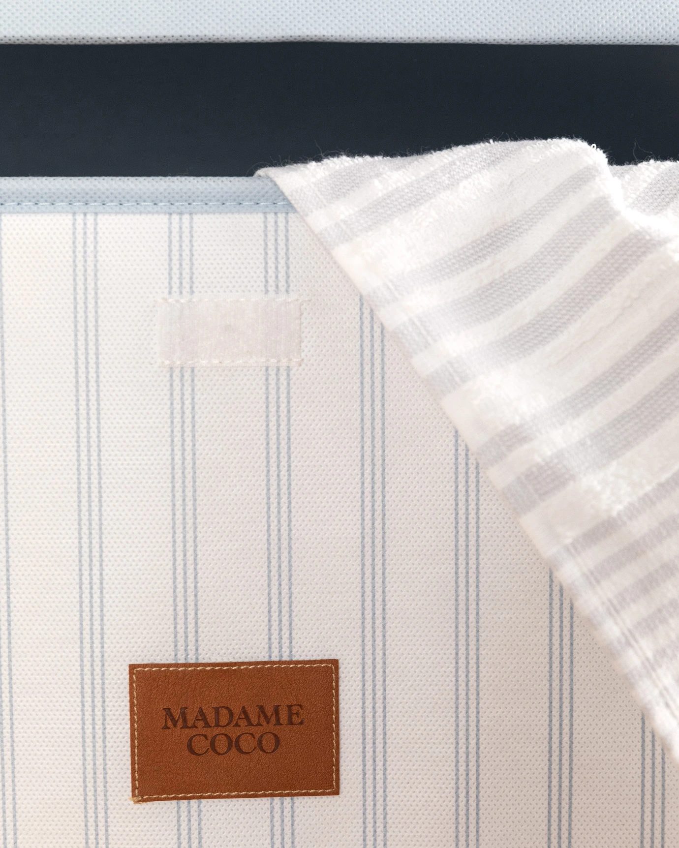 https://cdn.madamecocolebanon.com/www.madamecocolebanon.com/public/data/products_gallery/67f4c63c6ede4.webp