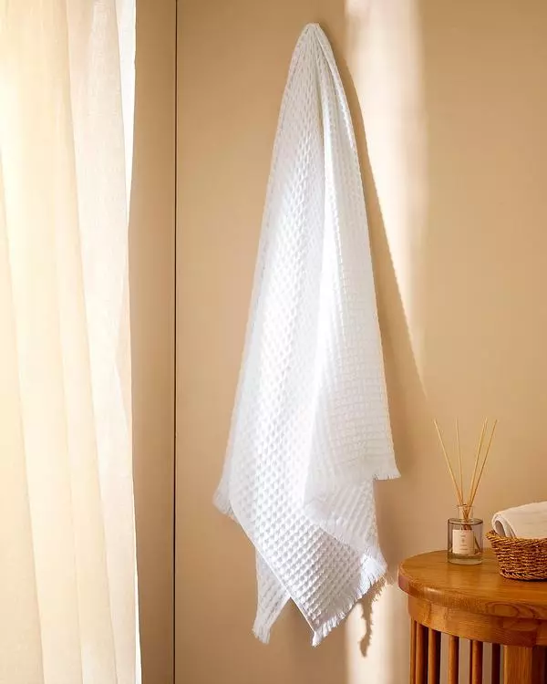 Marlie Bath Towel