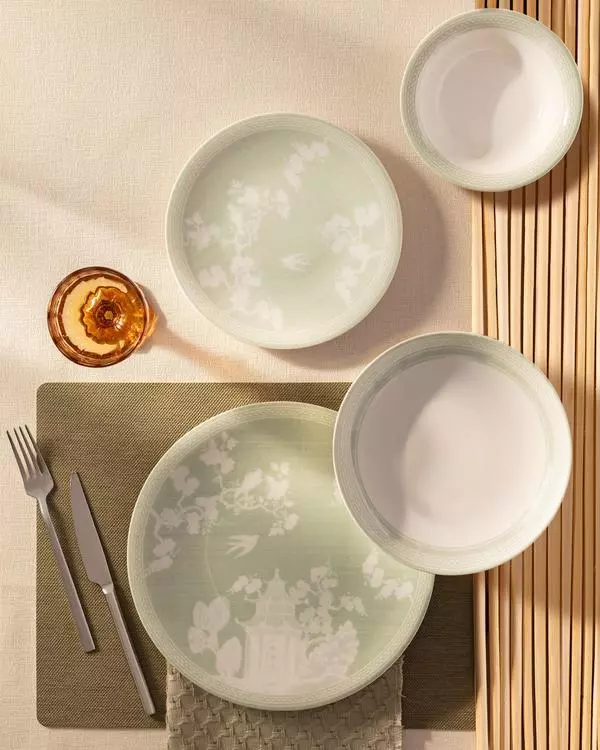 Pour 24 Piece Dinner Set