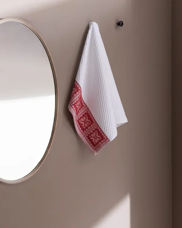 https://cdn.madamecocolebanon.com/www.madamecocolebanon.com/public/data/products_gallery_600_600/68676a0bba17d.webp