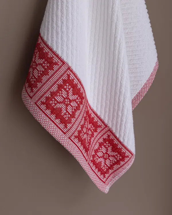 https://cdn.madamecocolebanon.com/www.madamecocolebanon.com/public/data/products_gallery_600_600/68676a0bba17d.webp