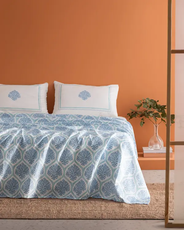 https://cdn.madamecocolebanon.com/www.madamecocolebanon.com/public/data/products_gallery_600_600/68676acff0840.webp